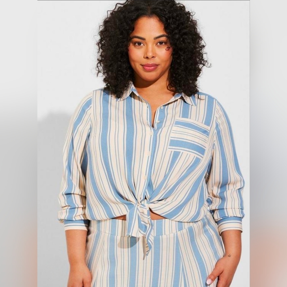 Torrid Blouse Womens  Beige Blue Striped Button Up Crinkle Gauze Tunic 3X